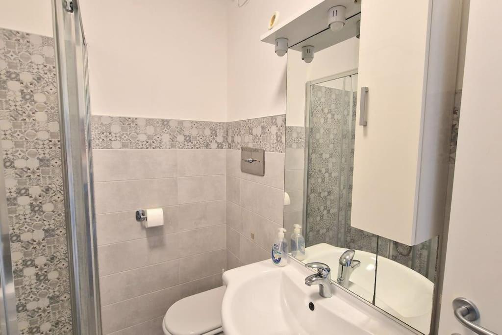Europa Pool Apartment บาร์โดลิโน ภายนอก รูปภาพ